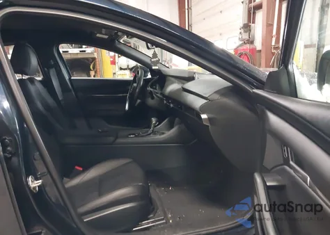 2021 Mazda Mazda3 Select z USA, uszkodzony, nr VIN JM1BPBKL5M1403575